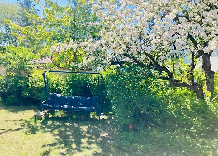 Naturidylle Mit Kamin Und Sauna In Der *