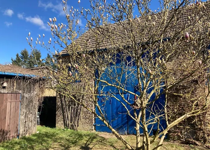 Naturidylle Mit Kamin Und Sauna In Der *